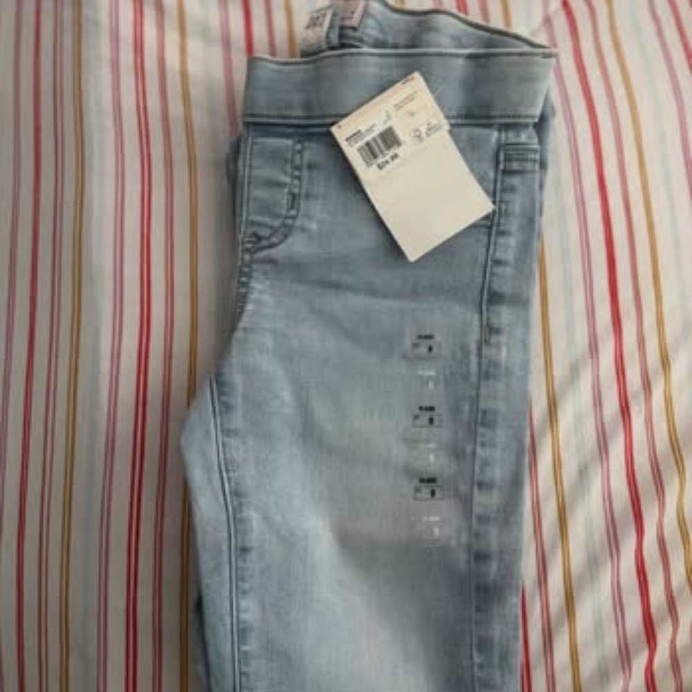 SO Girls Flare Jeggings Light Wash Size 8 NWT Stretch Denim - Picture 2 of 2